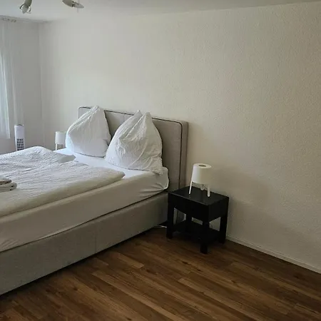 Garden Apartment *