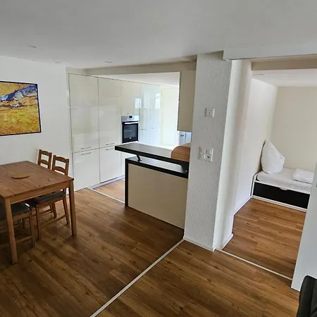 Garden Apartment *